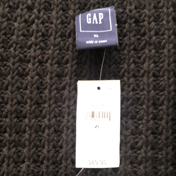 GAP turtleneck Sweater (women’s) - Picture 6 of 9